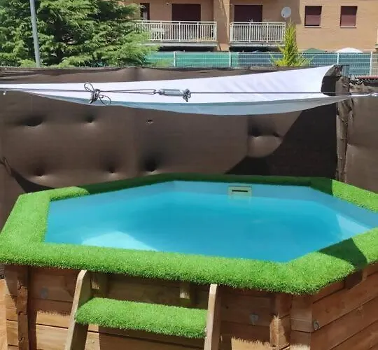 Semesterbostad Adosado Anayet *